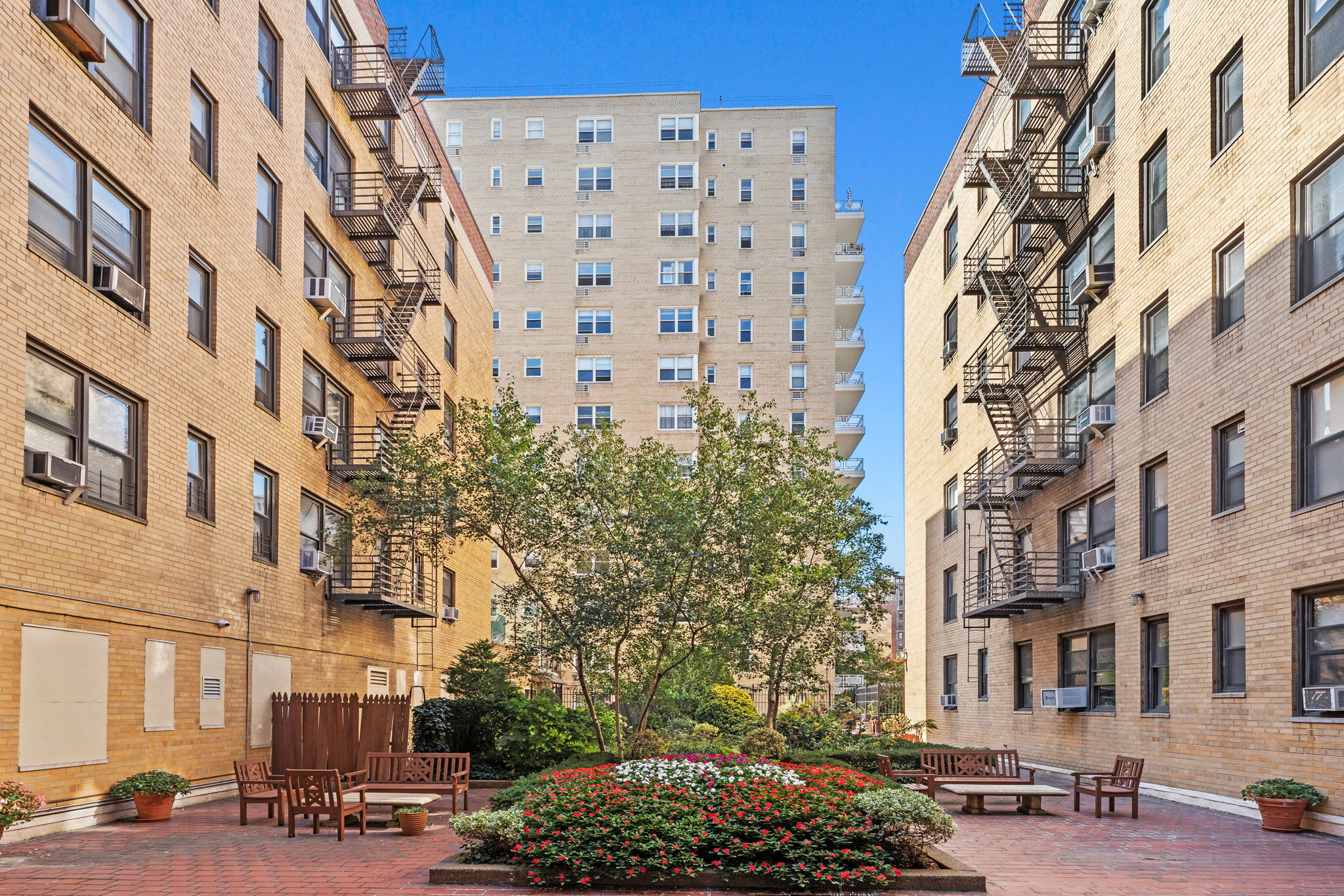 60 East 9th Street, Unit 341 Manhattan, NY 10003 - Photo 7 of 9