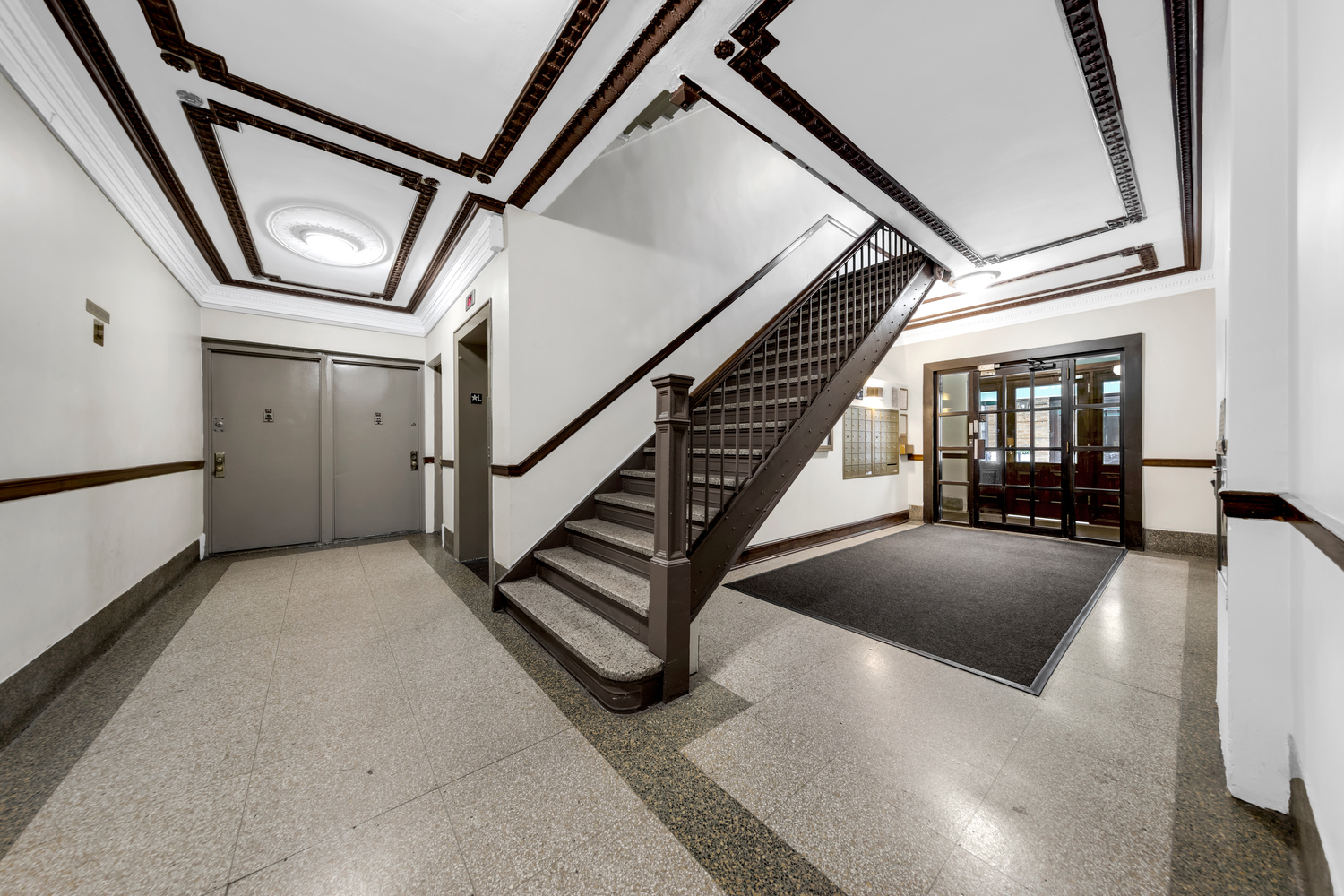 37-20 83rd Street, Unit 6J Queens, NY 11372 - Photo 12 of 14 a view of an entryway