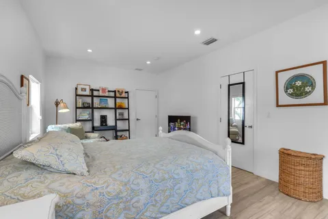 $3,750,000 | 707 West 54th Street, Miami Beach, FL 33140