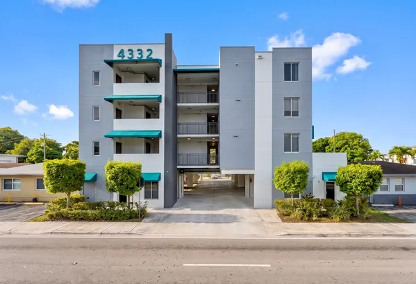 $5,250,000 | 4332 West Flagler Street, Miami, FL 33134