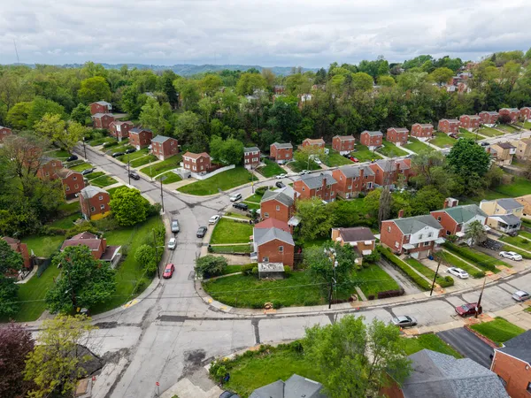 $109,999 | 147 Schenley Manor Drive, Pittsburgh, PA 15201