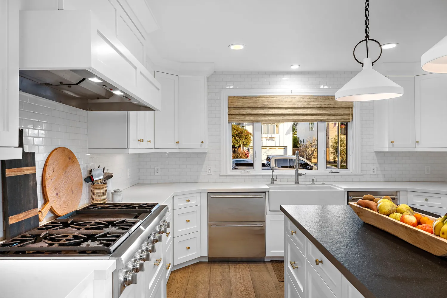 $5,295,000 | 1725 Skylark Lane, Newport Beach, CA 92660