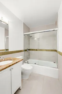 $849,000 | 303 East 57th Street, Unit 30E | Sutton Place