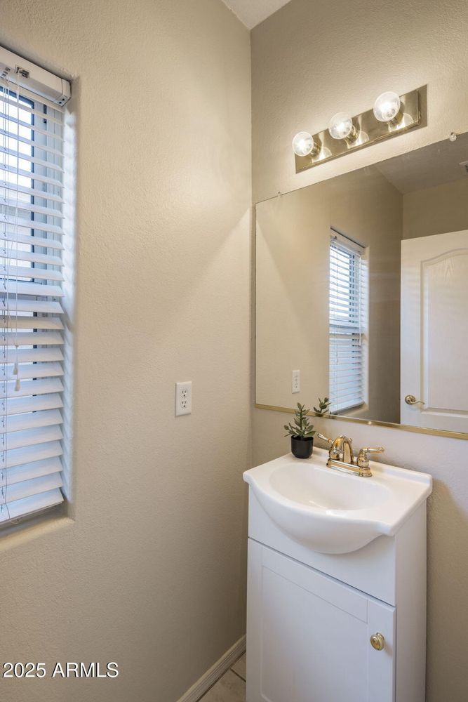 14274 West Weldon Avenue Goodyear, AZ 85395 - Photo 26 of 37