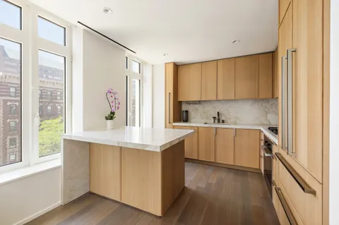 $1,995,000 | 543 West 122nd Street, Unit 5E | Morningside Heights