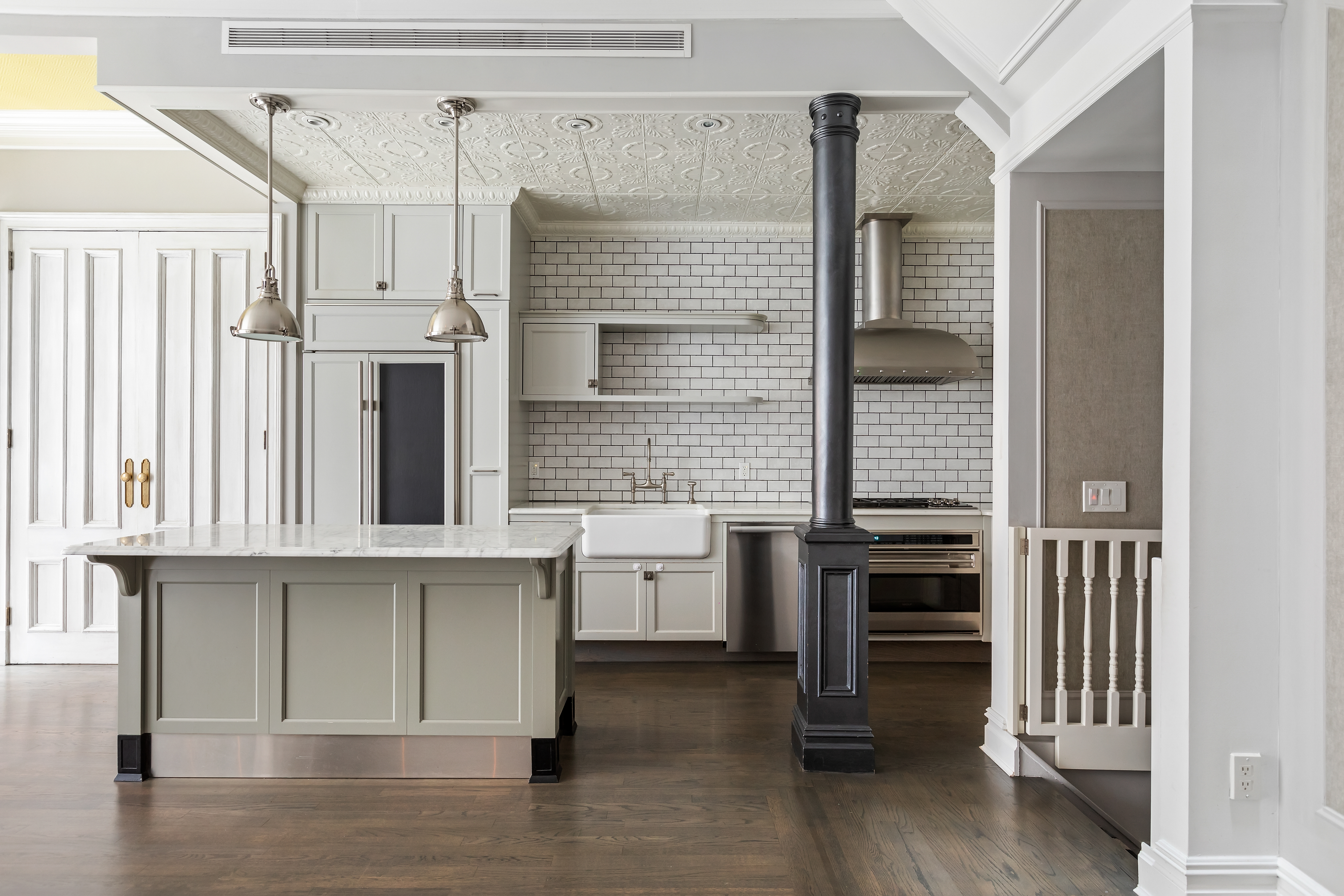 6 Greenwich Mews, Unit Undisclosed Manhattan, NY 10014 - Photo 7 of 23