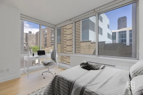 $4,200 | 120 Riverside Boulevard, Unit 7U | Upper West Side
