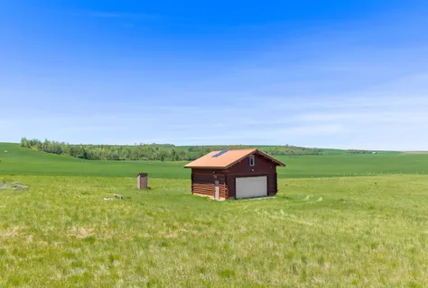 $395,000 | 376 North 4350th St Street East, St. Anthony, ID 83445