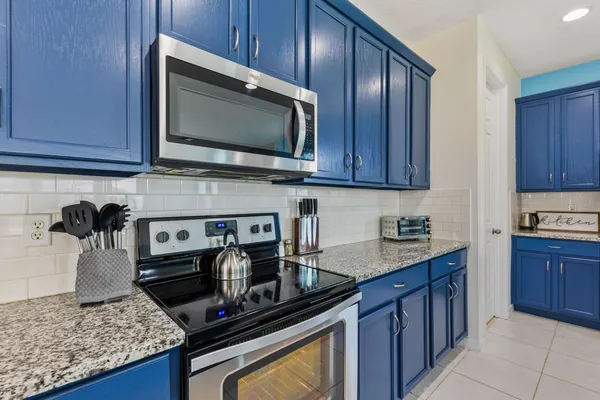 $734,900 | 9042 Sunshine Ridge Loop, Kissimmee, FL 34747