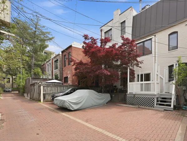 $8,000 | 2127 Newport Place Northwest, Washington, DC 20037