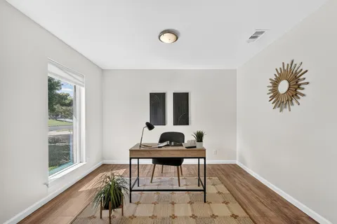 $565,000 | 4808 Broadhill Drive, Austin, TX 78723
