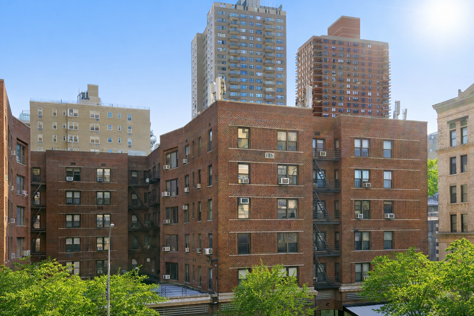 20 East 9th Street, Unit 4E Manhattan, NY 10003 - Photo 4 of 22