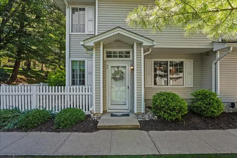 $574,900 | 52 Encampment Drive, Bedminster, NJ 07921