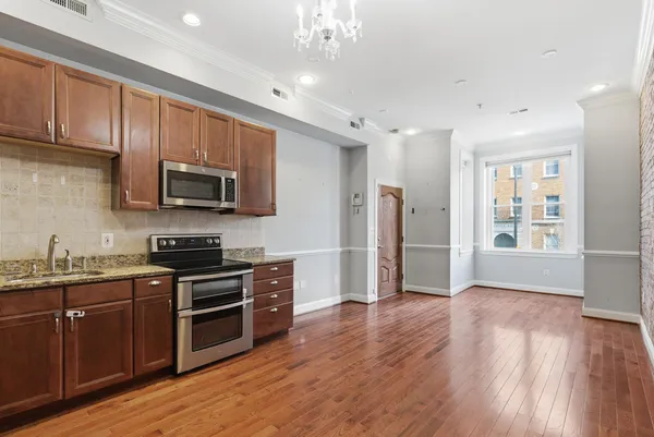 $565,000 | 1430 Newton Street Northwest, Unit 201, Washington, DC 20010