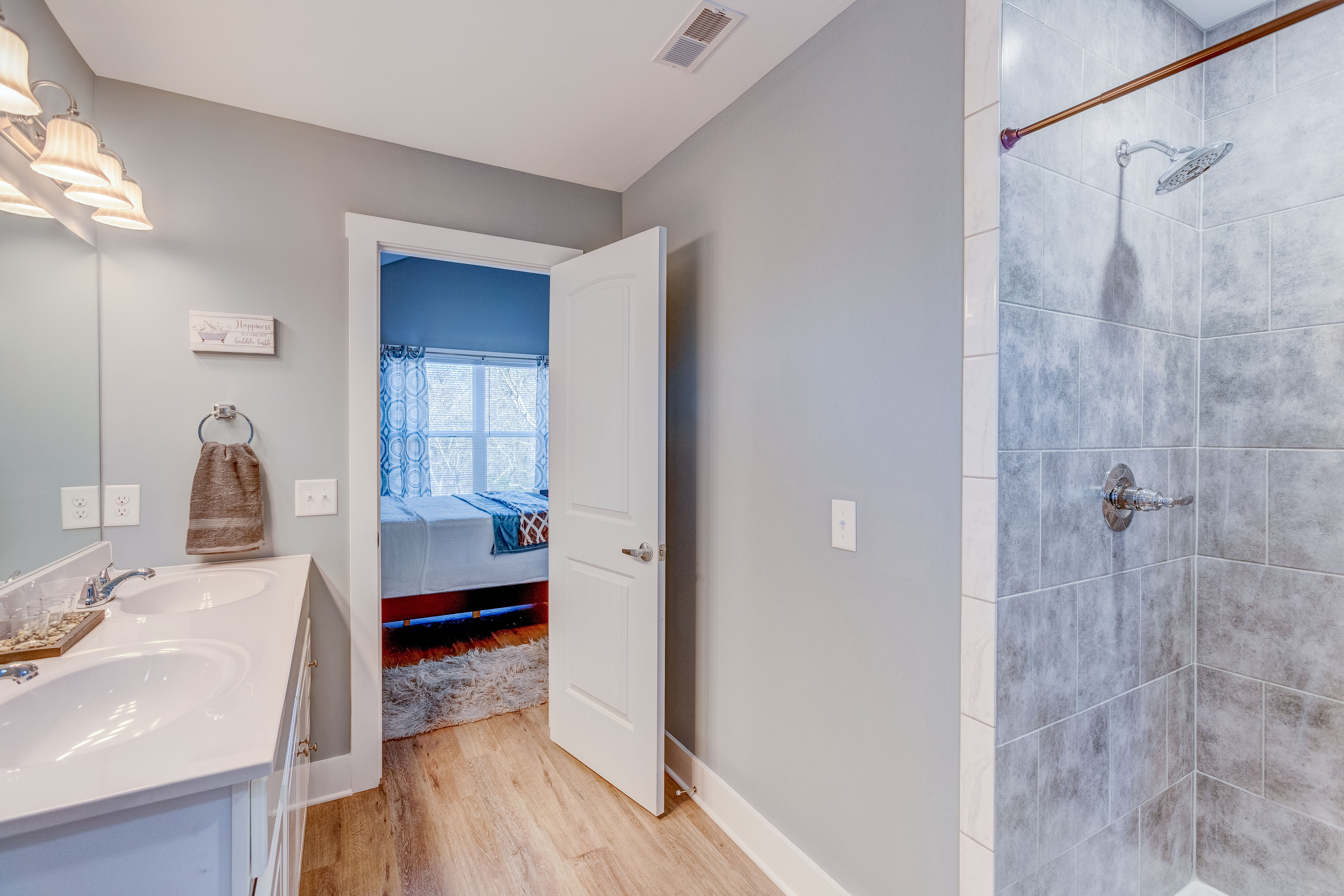 Happy Hollow Road Goodlettsville, TN 37072 - Photo 163 of 203 a en suite bathroom with a sink and a mirror
