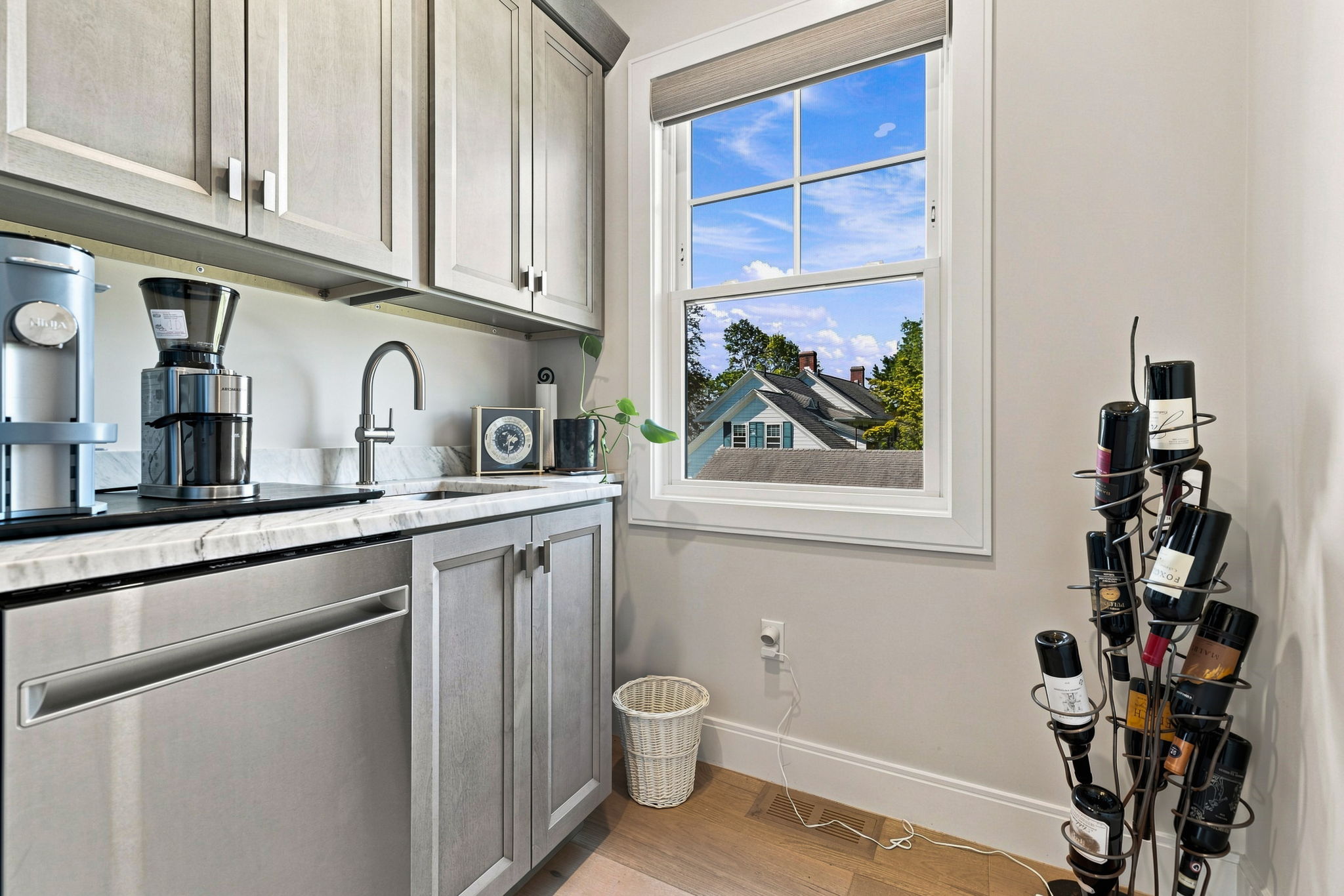 8 Orchard Road, Unit B Gloucester, MA 01930 - Photo 21 of 34 Gallery Image 21