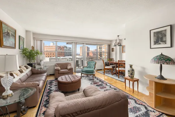 $565,000 | 70-31 108th Street, Unit 6E | Forest Hills