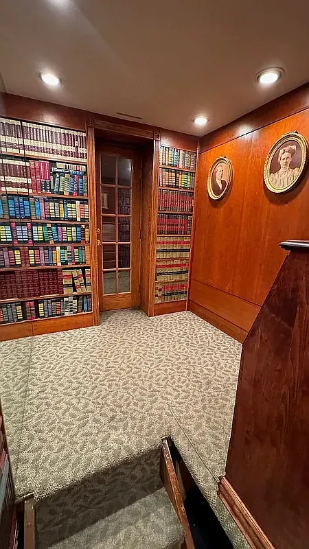 $2,895 | 415 West 46th Street, Unit 1B | Hell's Kitchen