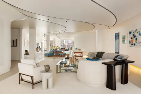 $10,000,000 | 12 East 12th Street, Unit 9NS | Greenwich Village