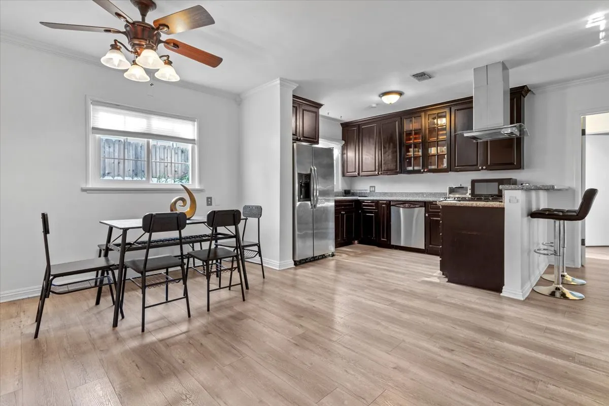 Contact Agent | 17900 Hatteras Street, Encino, CA 91316