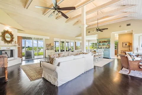 $1,550,000 | 8525 Seacrest Drive, Vero Beach, FL 32963