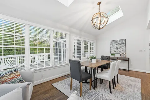 $1,800,000 | 1283 Cobble Pond Way, Vienna, VA 22182