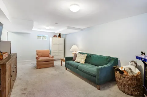 $1,225,000 | 3501 Bradley Lane, Chevy Chase, MD 20815