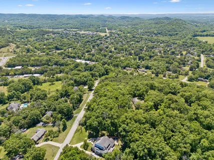 $1,250,000 | 2397 Foxhaven Drive, Franklin, TN 37069