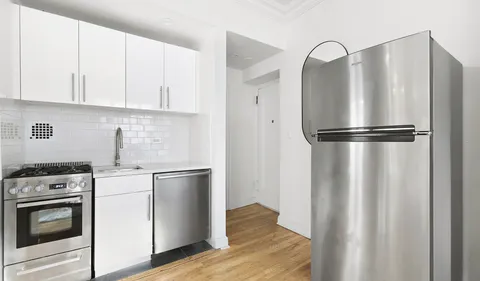 $5,395 | 32 Downing Street, Unit 3D | West Village