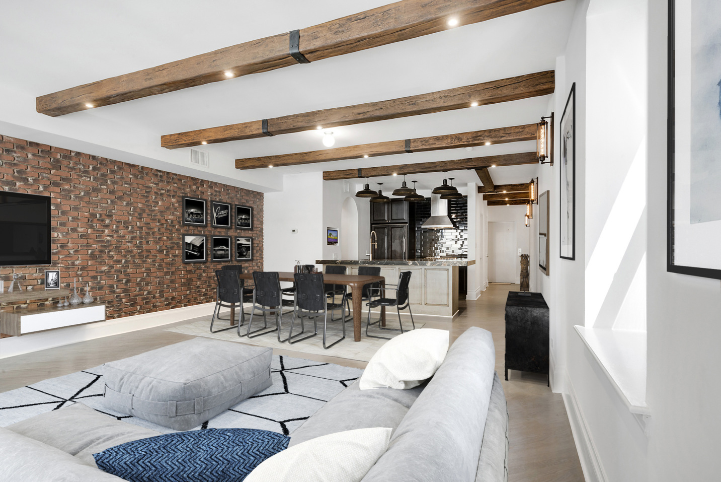 24 West 45th Street, Unit 5 Manhattan, NY 10036 - Photo 1 of 10