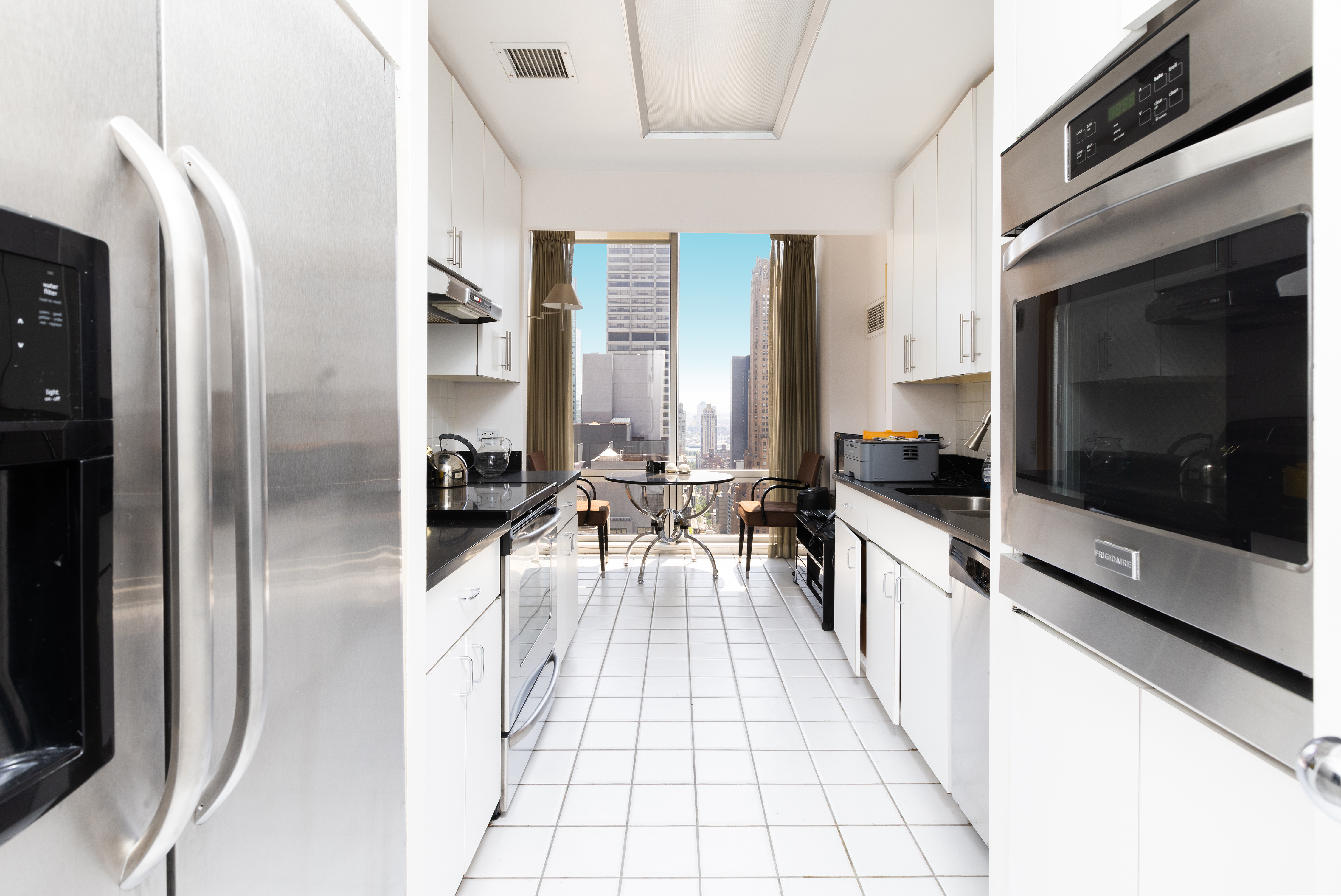 641 5th Avenue, Unit 25D Manhattan, NY 10022 - Photo 9 of 12