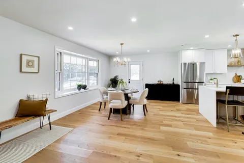 $1,095,000 | 11832 Enid Drive, Potomac, MD 20854