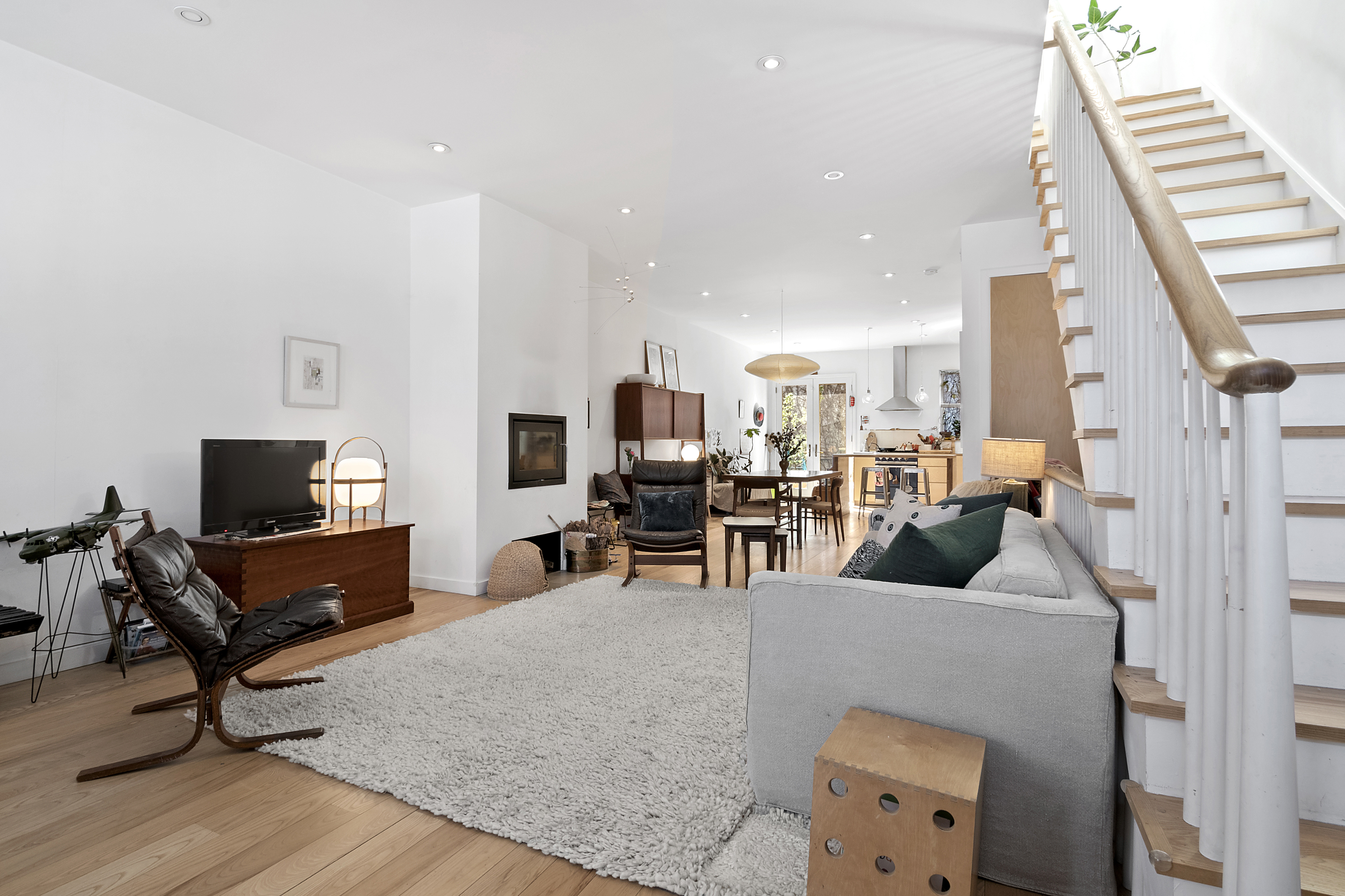 610 Eastern Parkway Brooklyn, NY 11225 - Photo 2 of 18