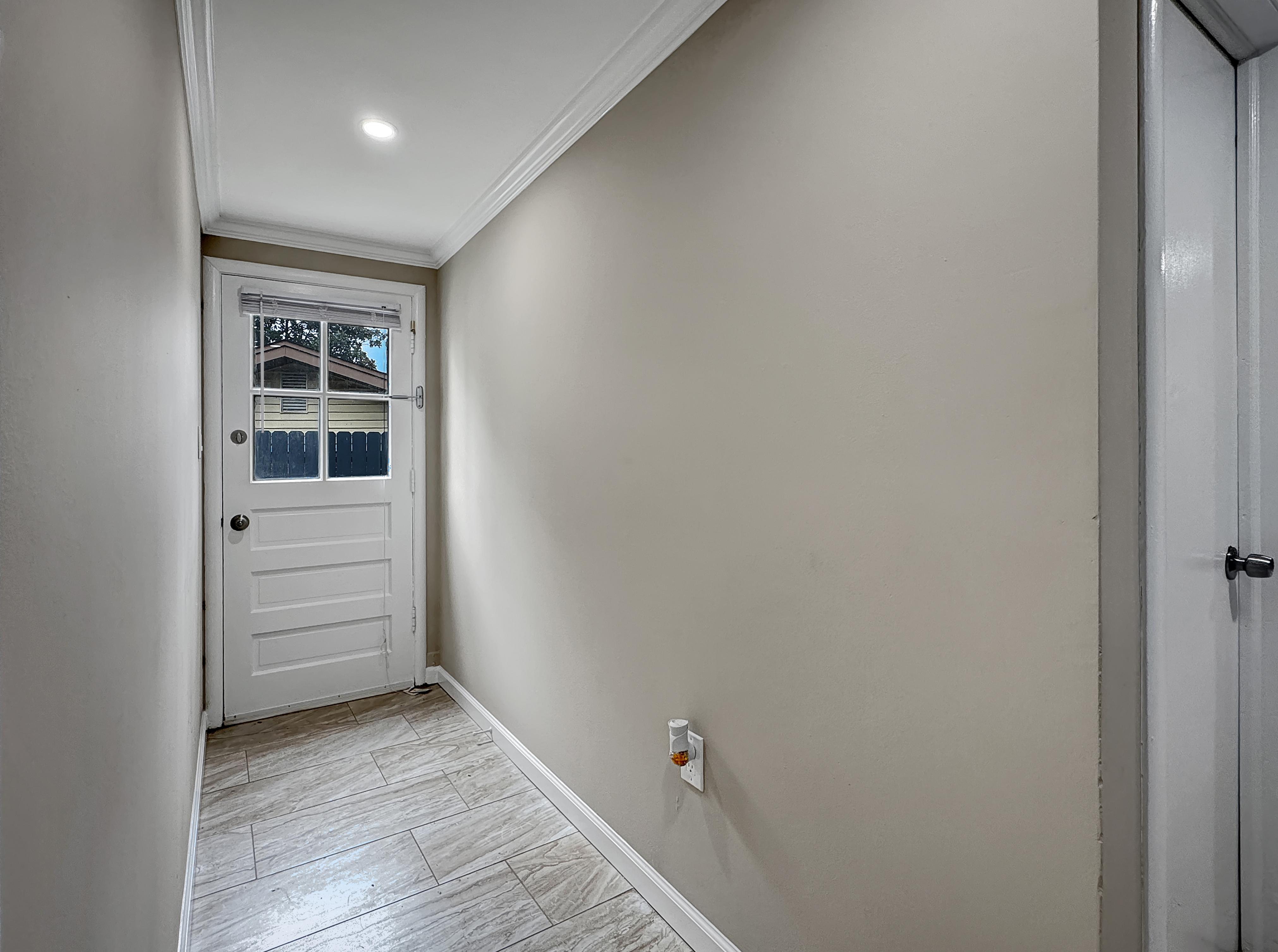 2408 Lillian Drive Silver Spring, MD 20902 - Photo 25 of 40 a view of walk in closet