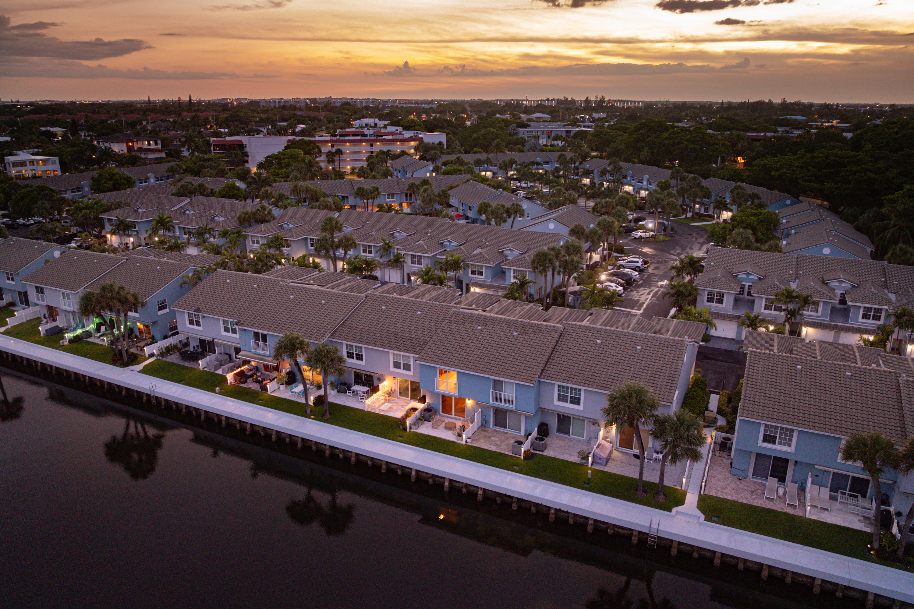 900 Jeffery Street Boca Raton, FL 33487 - Photo 5 of 17