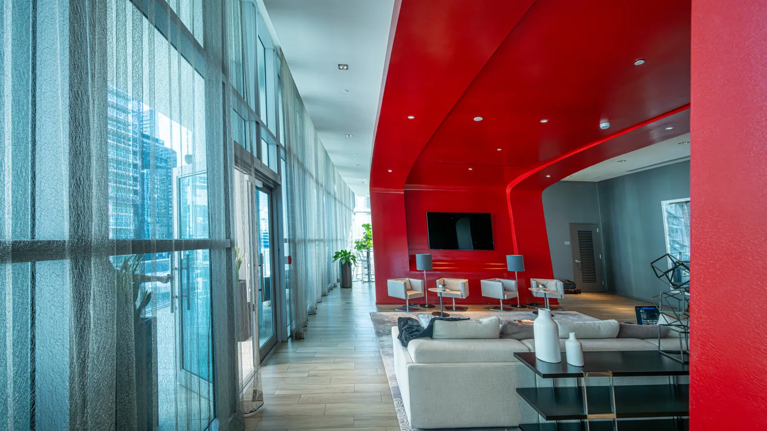 $880,000 | 1100 South Miami Avenue, Unit 4203, Miami, FL 33130