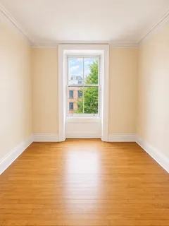 $385,000 | 132 Remsen Street, Unit 7 | Brooklyn Heights
