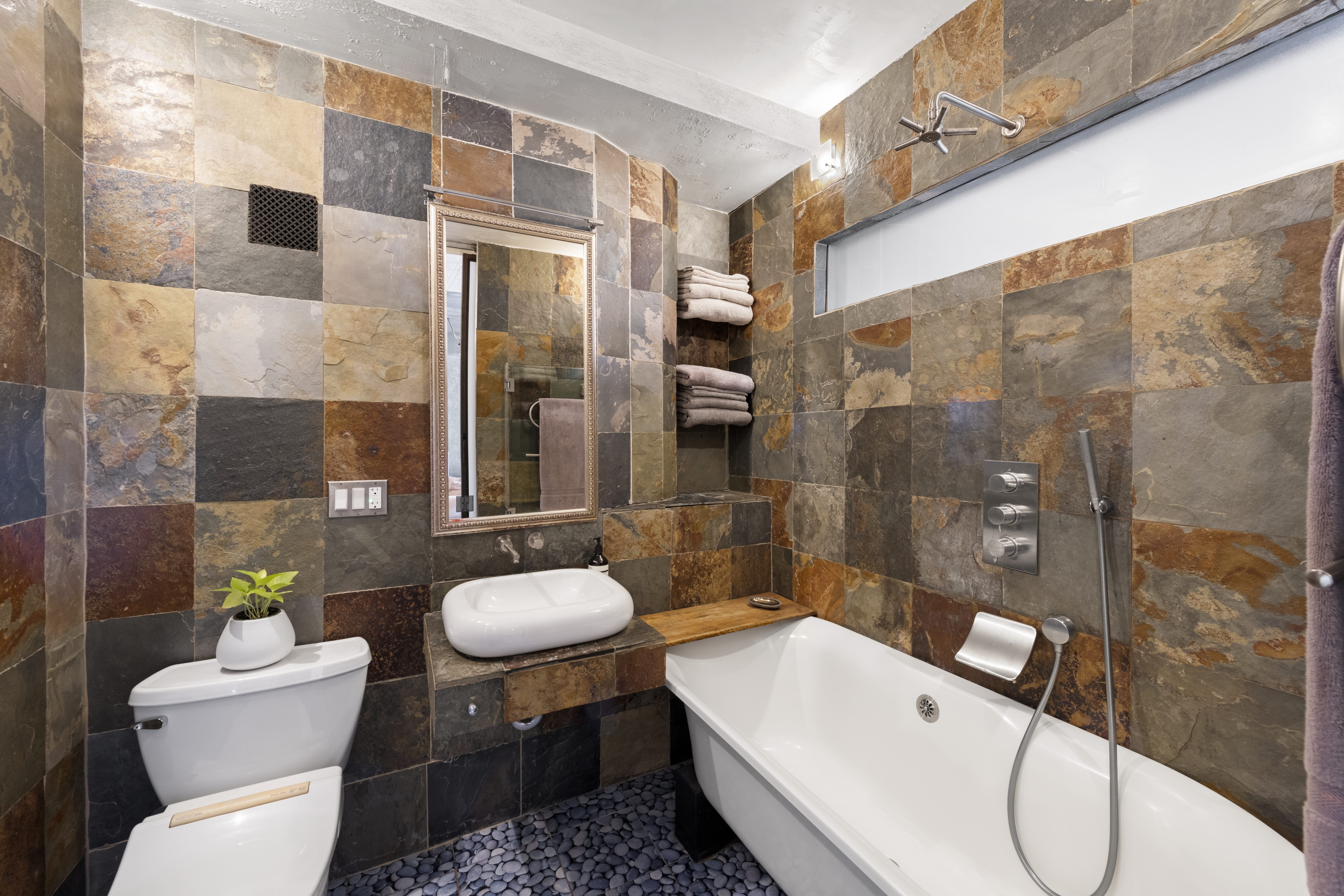 170 John Street, Unit 2D Manhattan, NY 10038 - Photo 7 of 9