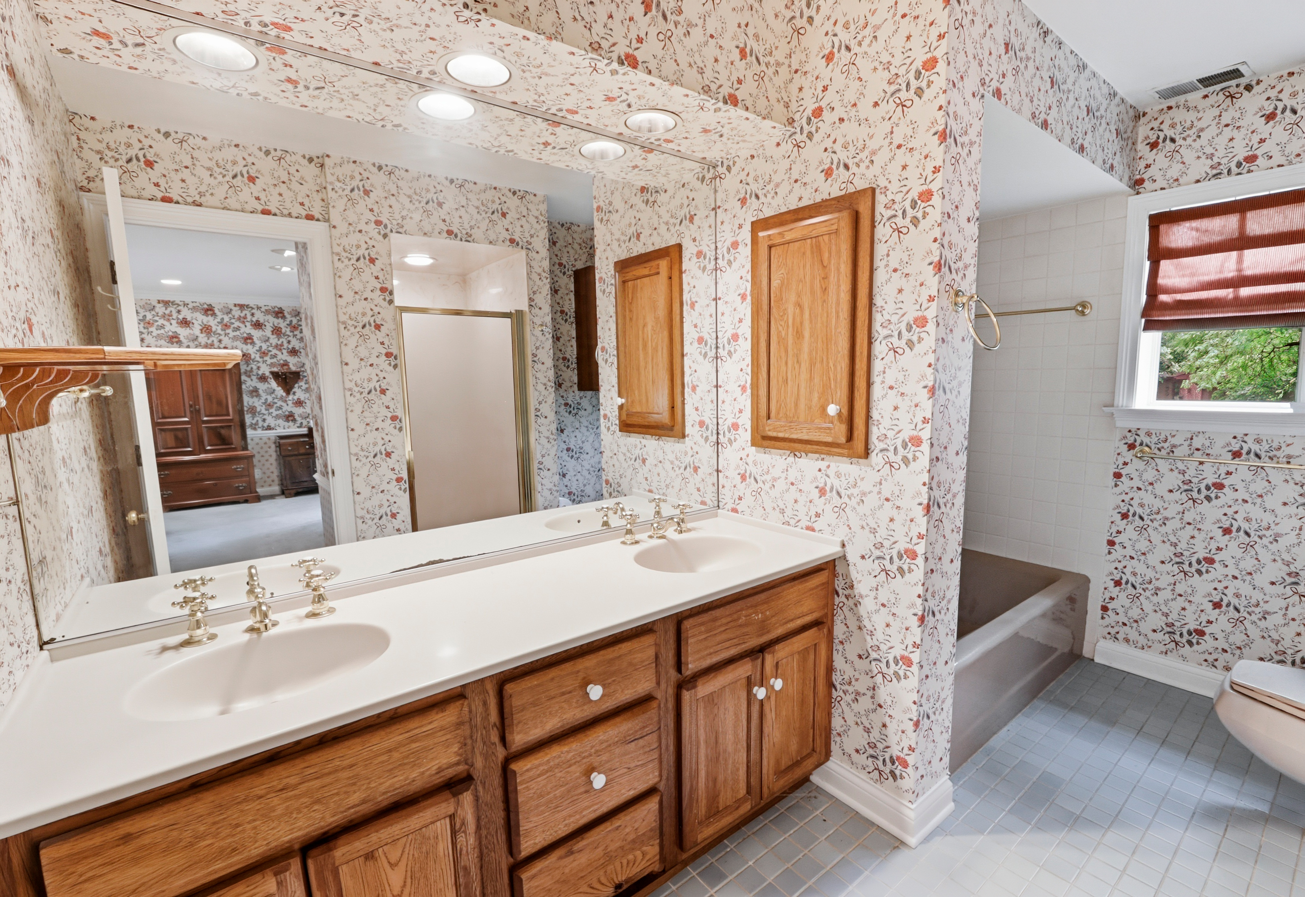 75 Boardwalk Place, Unit 103 Park Ridge, IL 60068 - Photo 20 of 27