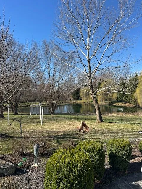 $2,000,000 | 38527 Ditchling Place, Hamilton, VA 20158