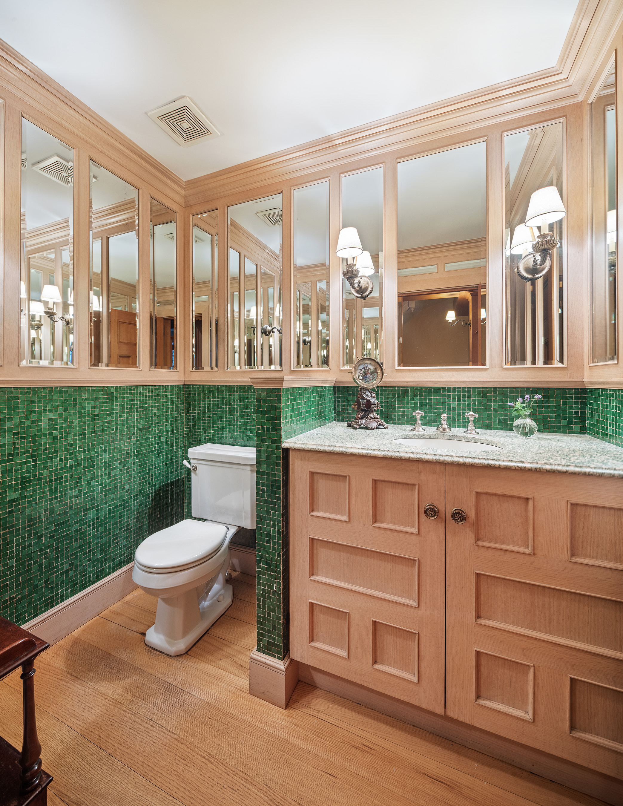 246 East 49th Street Manhattan, NY 10017 - Photo 14 of 39