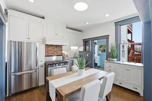 $1,395,000 | 3841 A 24th Street, San Francisco, CA 94114