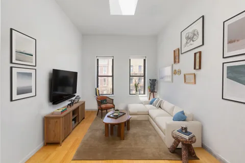 $1,625,000 | 118 Greenpoint Avenue, Unit 3D | Greenpoint