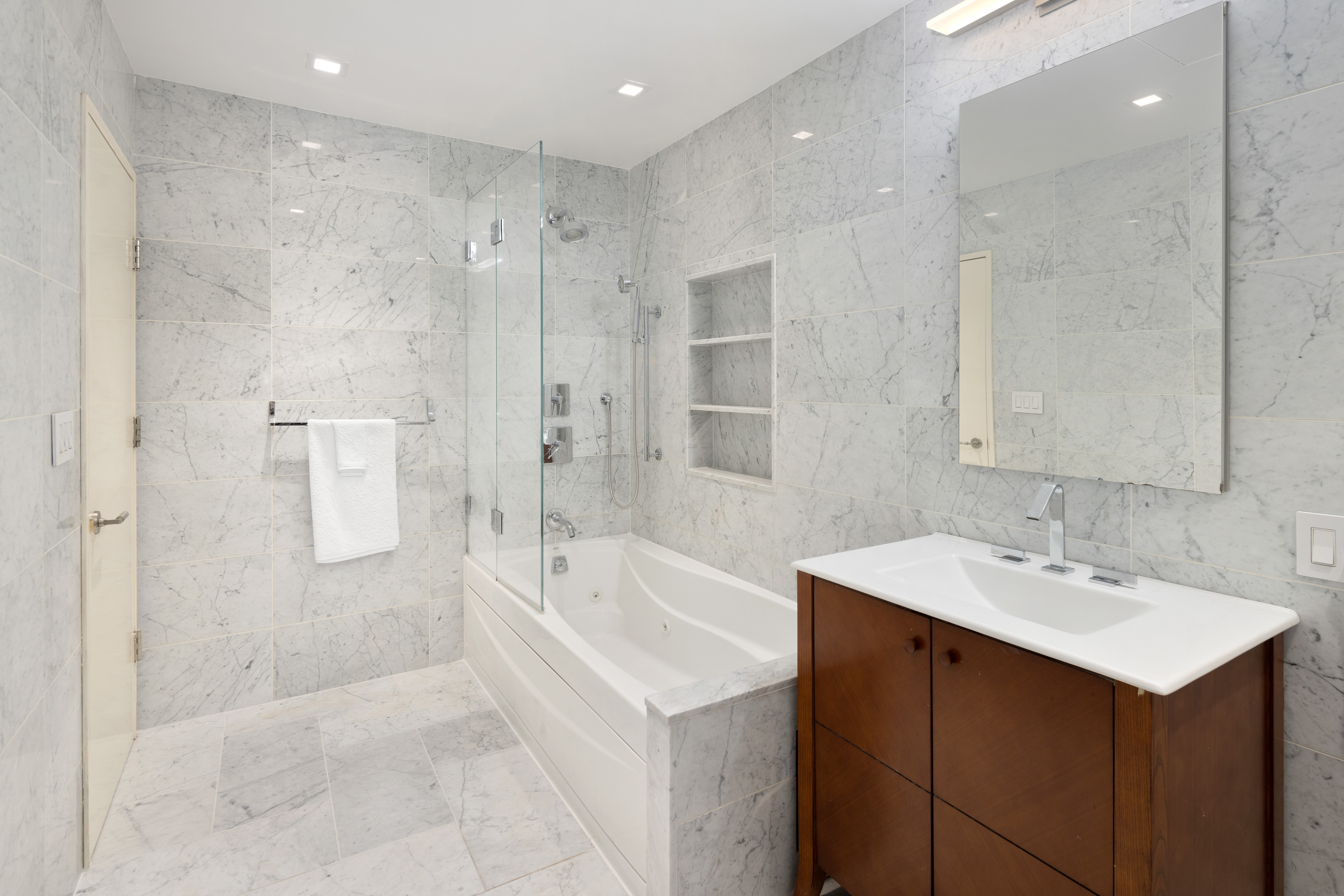 20 Greene Street, Unit 3B Manhattan, NY 10013 - Photo 9 of 16
