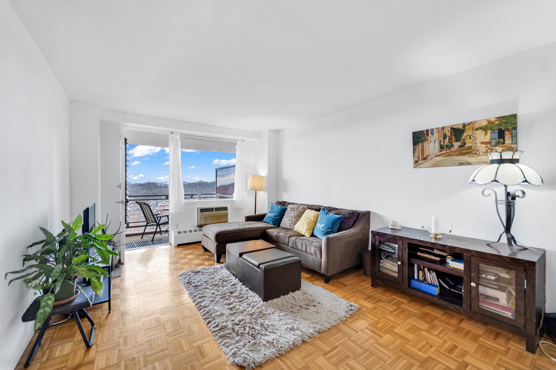 5700 Arlington Avenue, Unit 10D Bronx, NY 10471 - Photo 2 of 14