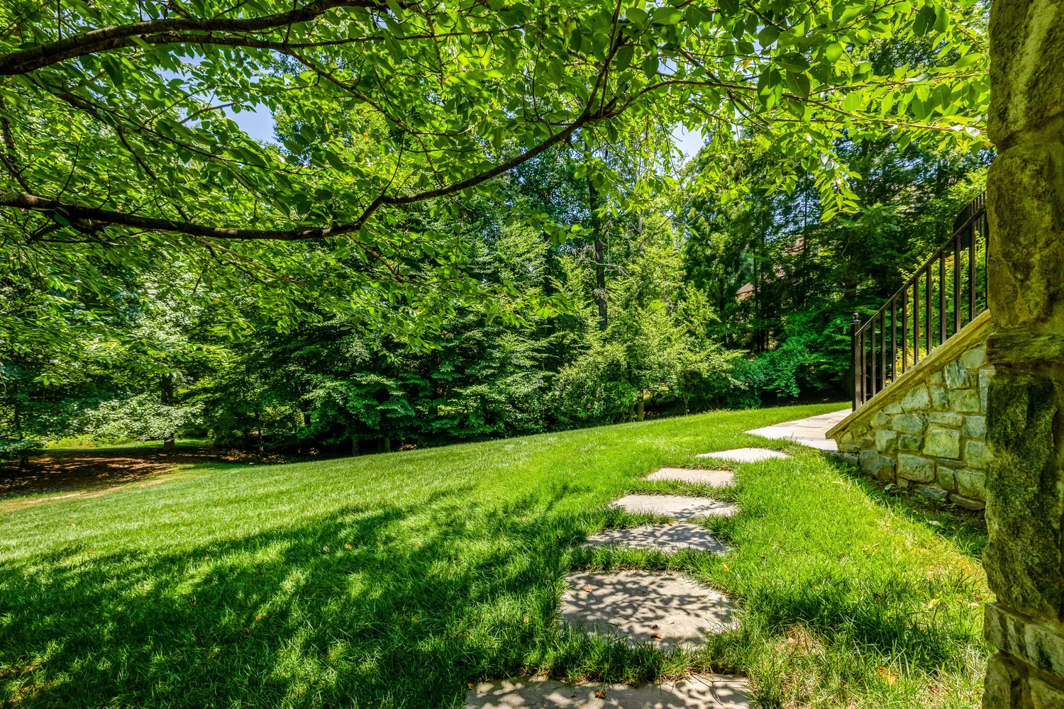 $4,495,000 | 870 Alvermar Ridge Drive, McLean, VA 22102