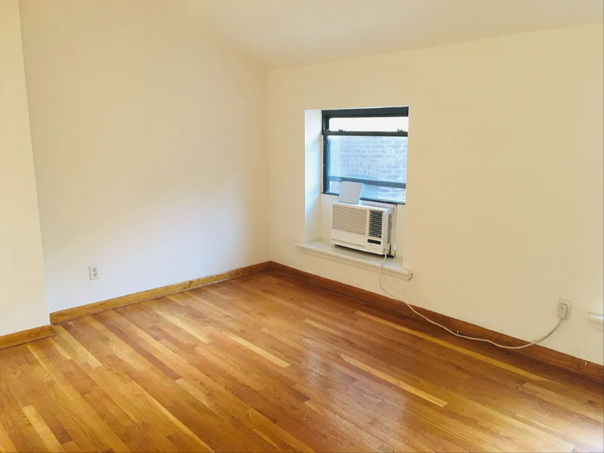 16 Abingdon Square, Unit 4C Manhattan, NY 10014 - Photo 3 of 5 a view of an empty room