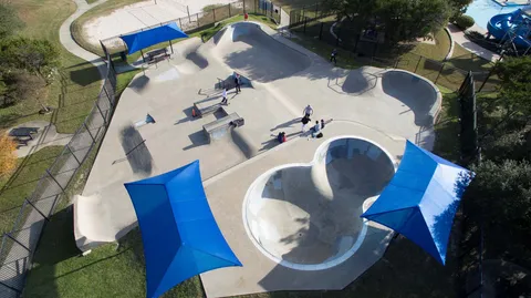 $925,000 | 1904 Lakeway Boulevard, Lakeway, TX 78734