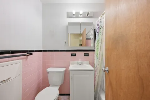$485,000 | 5301 Westbard Circle, Unit 334, Bethesda, MD 20816