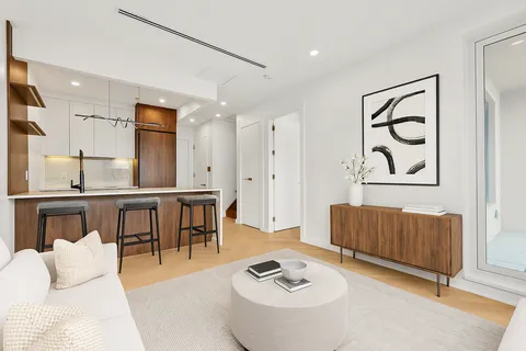 $1,325,000 | 90 Herbert Street, Unit 4B | Williamsburg